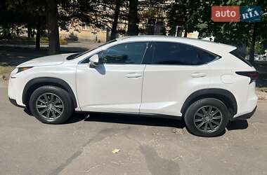 Lexus NX 2017