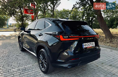 Внедорожник / Кроссовер Lexus NX 2023 в 