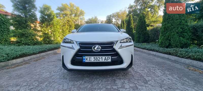 Внедорожник / Кроссовер Lexus NX 2015 в Каменском