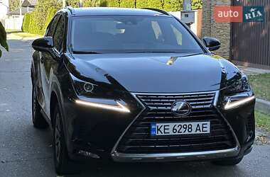 Позашляховик / Кросовер Lexus NX 2019 в 