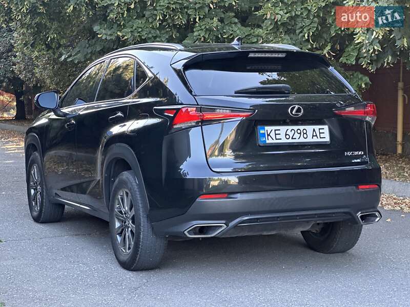 Позашляховик / Кросовер Lexus NX 2019 в Дніпрі