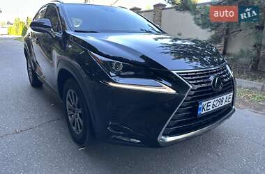 Позашляховик / Кросовер Lexus NX 2019 в 