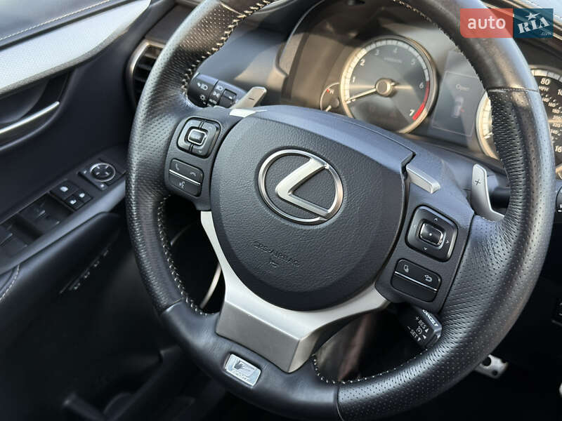 Позашляховик / Кросовер Lexus NX 2017 в Одесі
