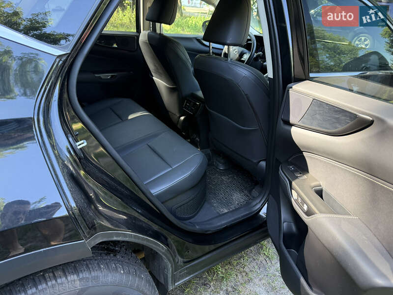 Позашляховик / Кросовер Lexus NX 2023 в Києві