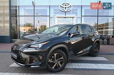 Lexus NX 2019