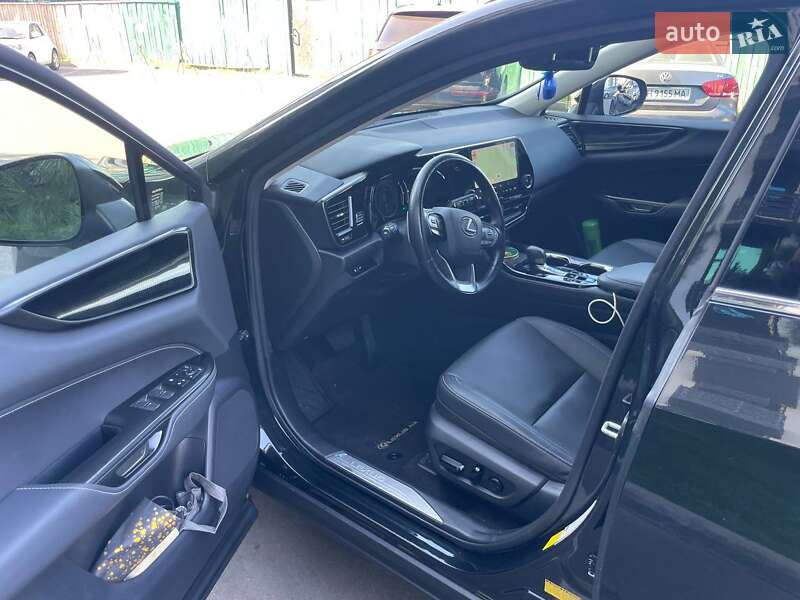 Внедорожник / Кроссовер Lexus NX 2022 в Киеве