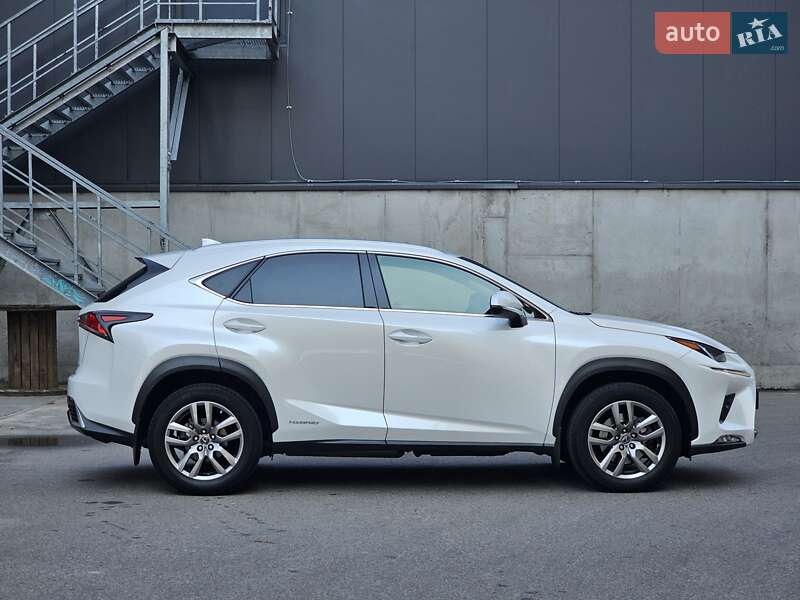 Внедорожник / Кроссовер Lexus NX 2019 в Киеве