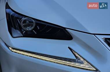 Внедорожник / Кроссовер Lexus NX 2019 в 