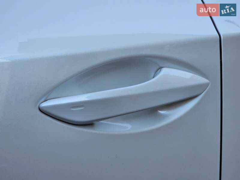 Внедорожник / Кроссовер Lexus NX 2019 в Киеве