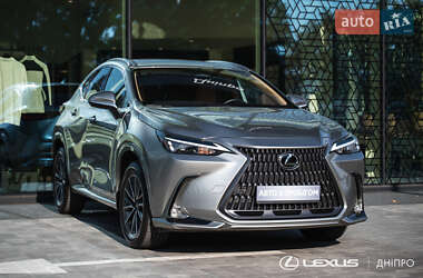 Позашляховик / Кросовер Lexus NX 2023 в 