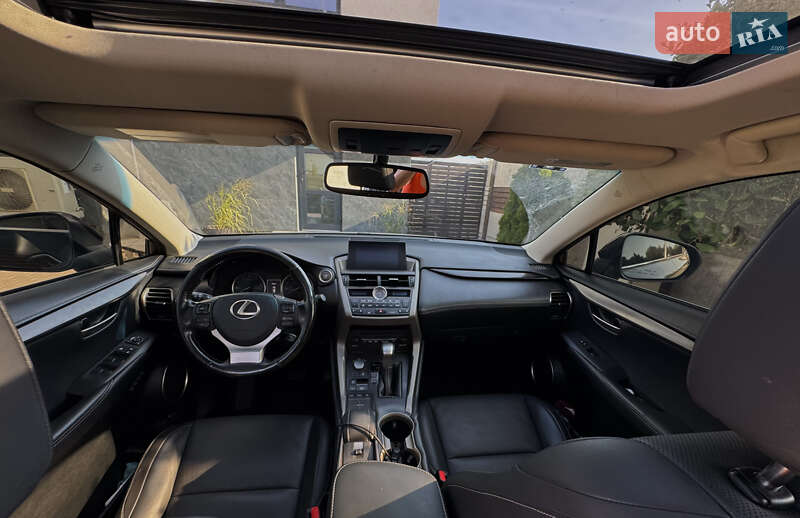 Внедорожник / Кроссовер Lexus NX 2016 в Днепре