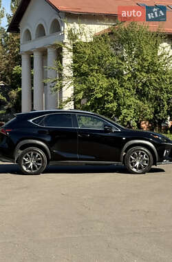 Внедорожник / Кроссовер Lexus NX 2020 в 