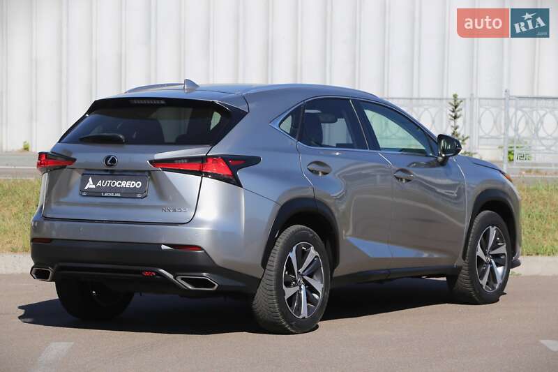 Позашляховик / Кросовер Lexus NX 2018 в Києві