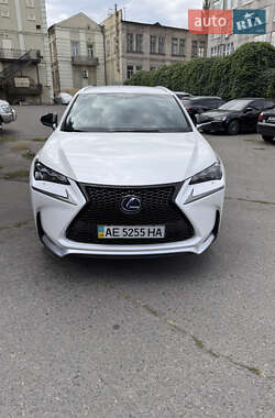Внедорожник / Кроссовер Lexus NX 2014 в Днепре