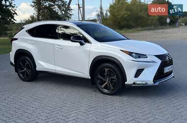Внедорожник / Кроссовер Lexus NX 2020 в 
