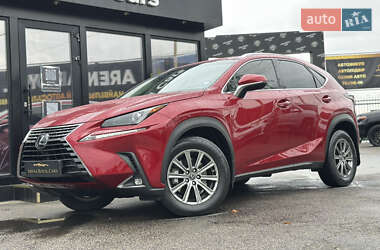 Lexus NX 2019