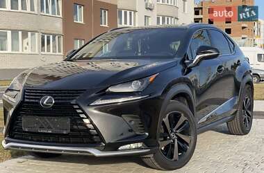 Lexus NX 2021
