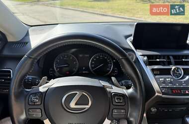 Внедорожник / Кроссовер Lexus NX 2019 в 