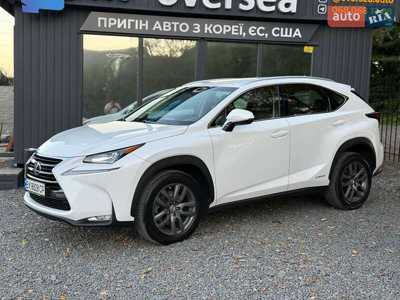Внедорожник / Кроссовер Lexus NX 2014 в Хмельницком