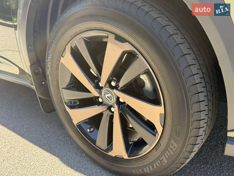 Внедорожник / Кроссовер Lexus NX 2020 в Умани