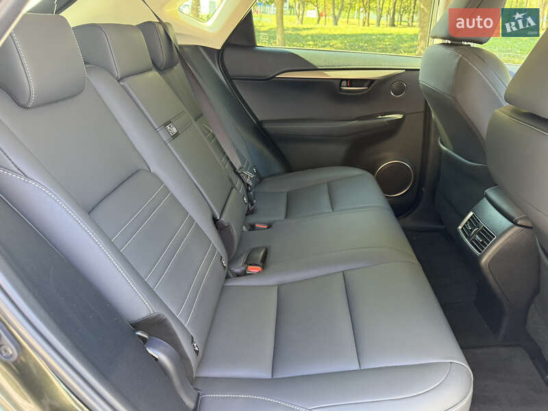 Внедорожник / Кроссовер Lexus NX 2020 в Умани