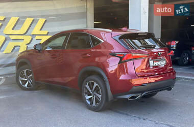 Позашляховик / Кросовер Lexus NX 2019 в 