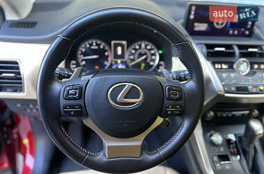 Позашляховик / Кросовер Lexus NX 2019 в 