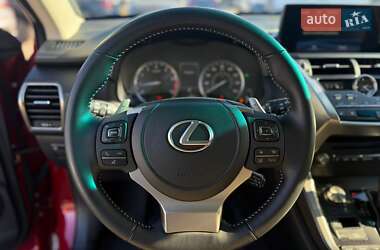 Позашляховик / Кросовер Lexus NX 2021 в 
