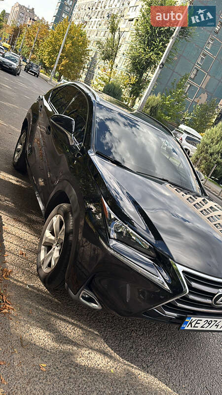 Внедорожник / Кроссовер Lexus NX 2016 в Днепре