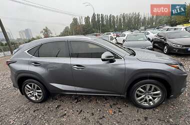 Внедорожник / Кроссовер Lexus NX 2018 в 