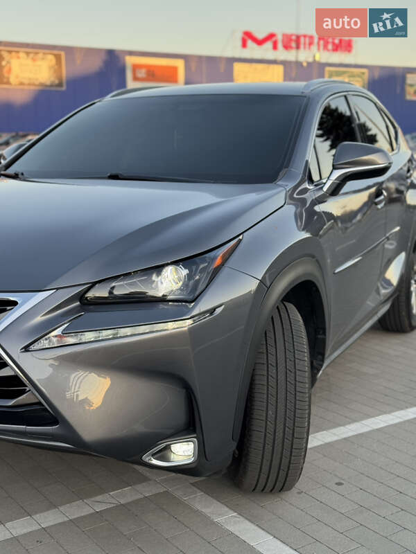 Внедорожник / Кроссовер Lexus NX 2016 в Виннице