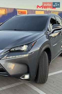 Внедорожник / Кроссовер Lexus NX 2016 в 