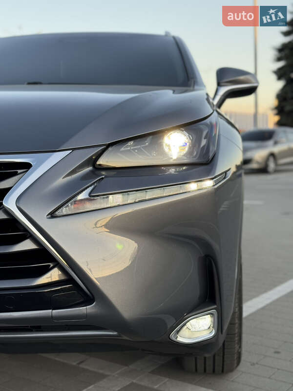 Внедорожник / Кроссовер Lexus NX 2016 в Виннице