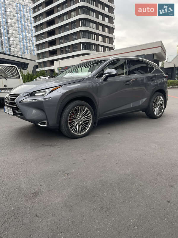 Позашляховик / Кросовер Lexus NX 2015 в Києві