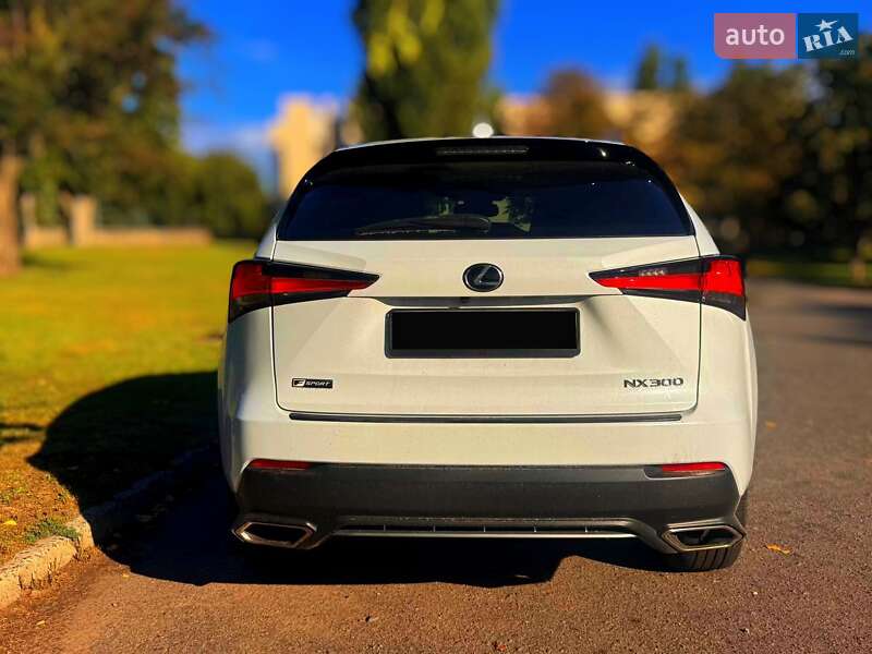 Внедорожник / Кроссовер Lexus NX 2018 в Киеве