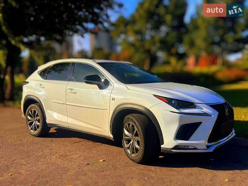 Внедорожник / Кроссовер Lexus NX 2018 в Киеве