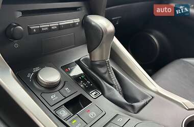 Внедорожник / Кроссовер Lexus NX 2017 в 