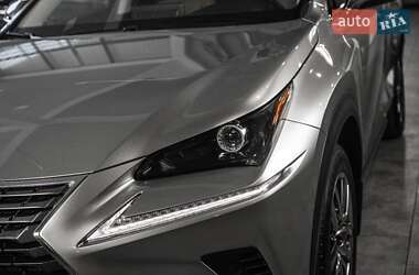 Внедорожник / Кроссовер Lexus NX 2018 в 