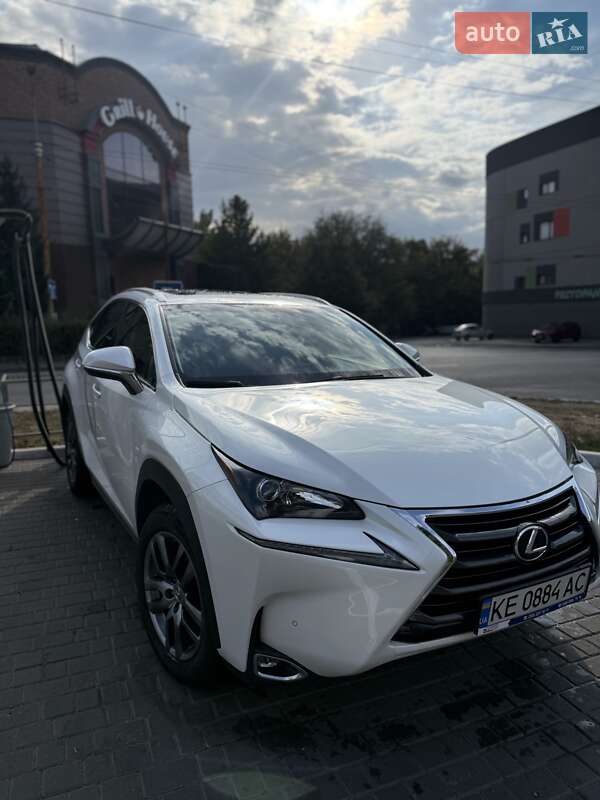 Внедорожник / Кроссовер Lexus NX 2016 в Днепре фото 7 Внедорожник / Кроссовер Lexus NX 2016 в Днепре
