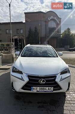 Lexus NX 2016