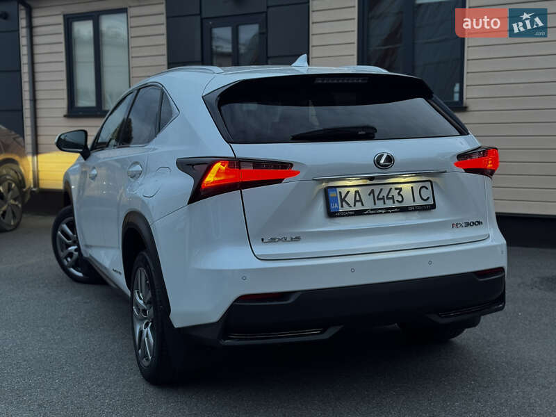 Внедорожник / Кроссовер Lexus NX 2015 в Киеве