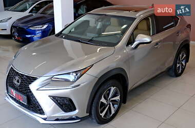 Внедорожник / Кроссовер Lexus NX 2017 в 