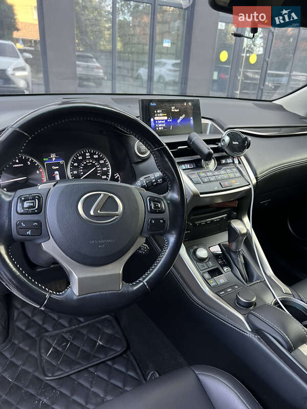 Внедорожник / Кроссовер Lexus NX 2016 в Полтаве фото 28 Внедорожник / Кроссовер Lexus NX 2016 в Полтаве