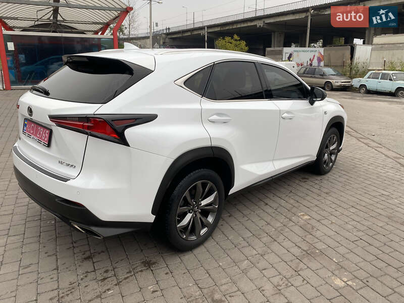 Позашляховик / Кросовер Lexus NX 2020 в Львові