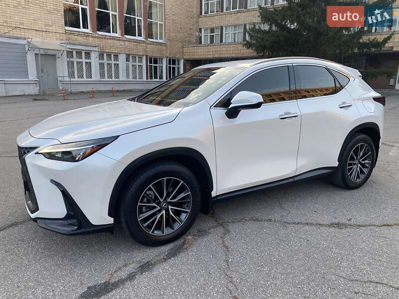 Внедорожник / Кроссовер Lexus NX 2021 в Киеве