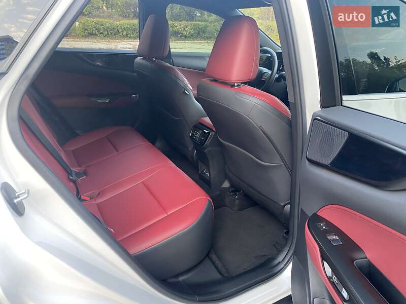 Внедорожник / Кроссовер Lexus NX 2021 в Киеве