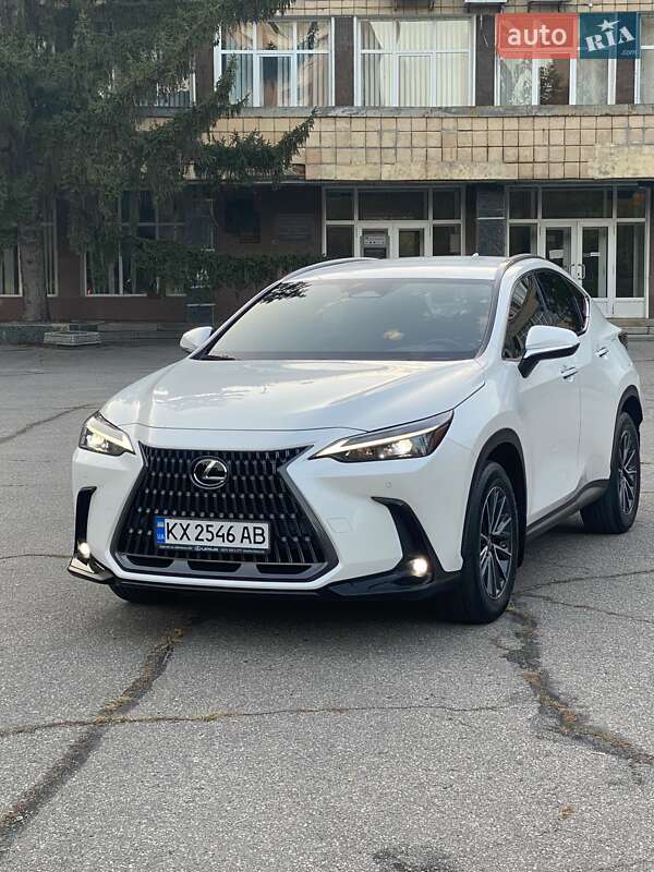 Внедорожник / Кроссовер Lexus NX 2021 в Киеве