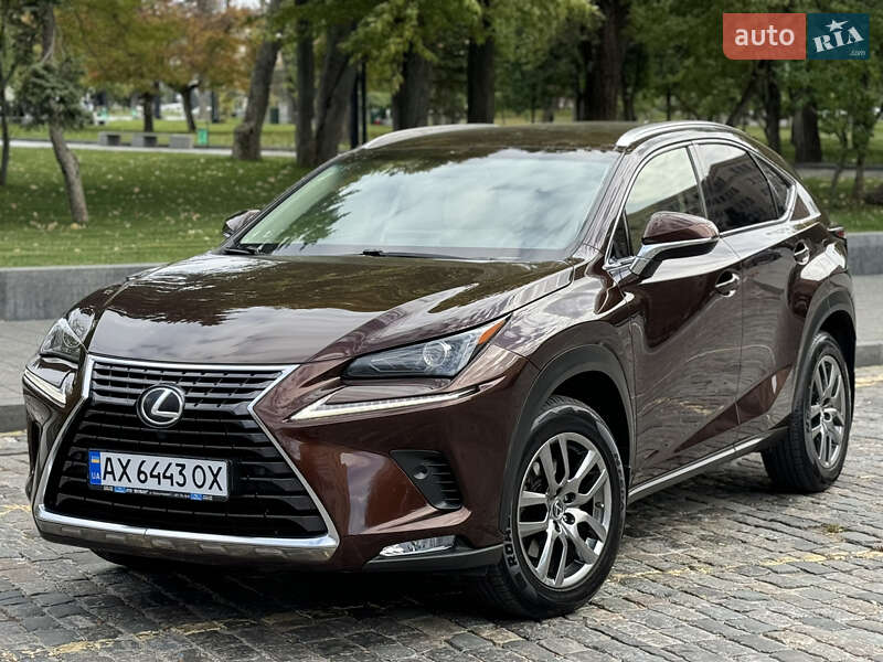 Lexus NX 2018