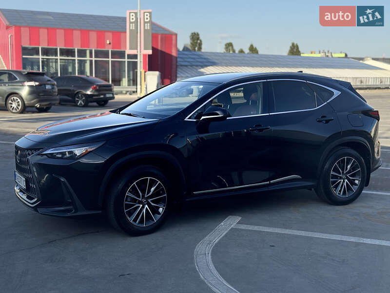 Внедорожник / Кроссовер Lexus NX 2022 в Киеве