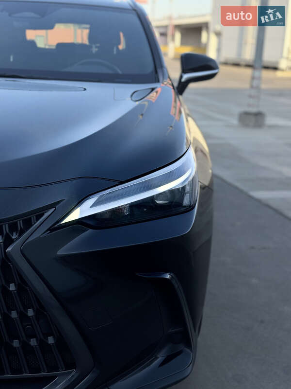 Внедорожник / Кроссовер Lexus NX 2022 в Киеве